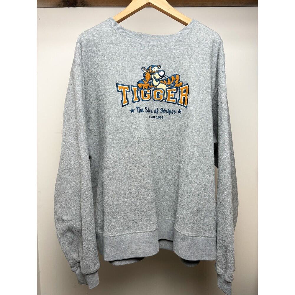 Vintage Disney Store Tigger Gray Fleece Sweatshirt Crewneck Size XL Embroidered